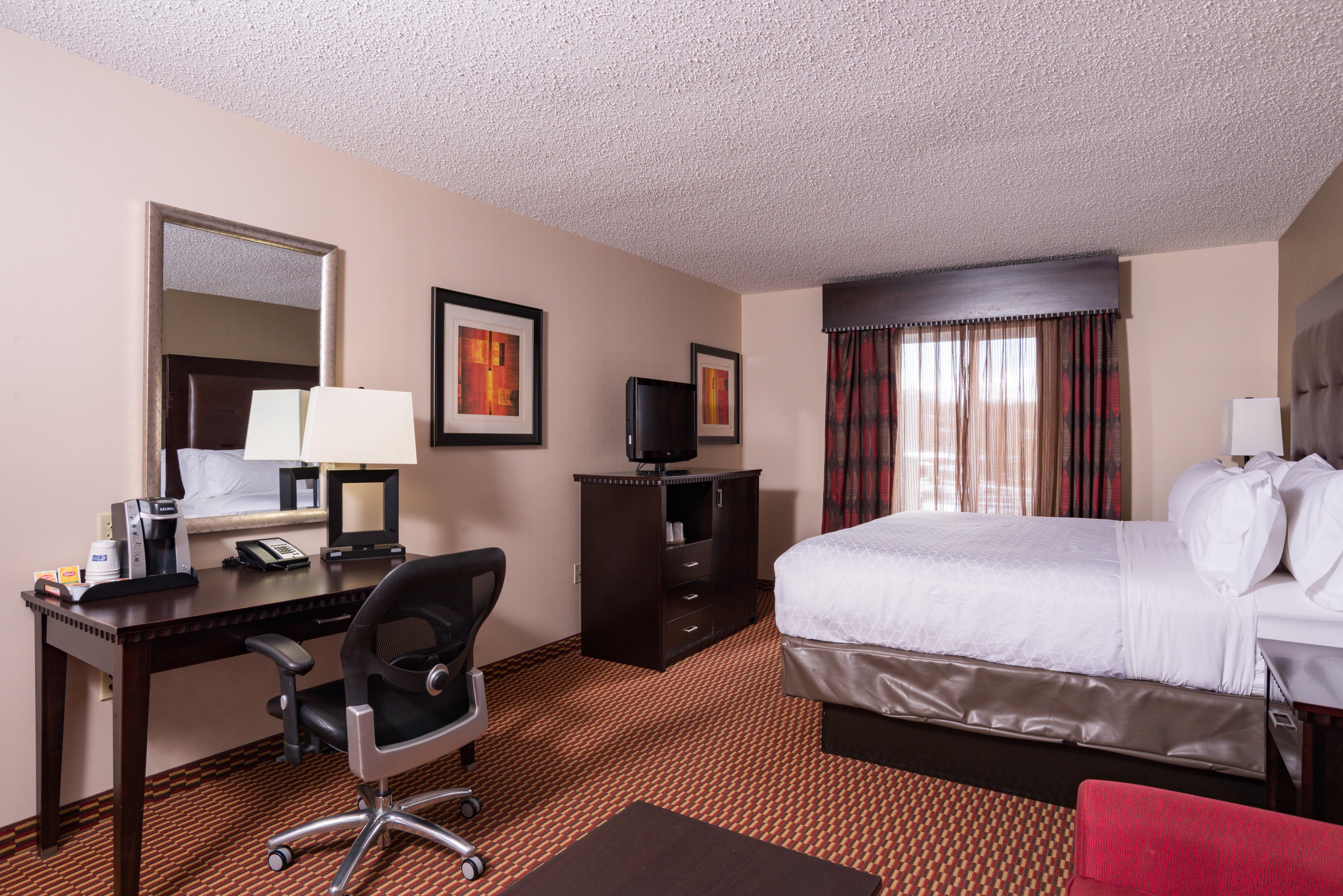 Holiday Inn Express Hartford-Newington By Ihg Экстерьер фото